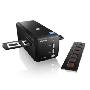اسکنر PLUSTEK 8200i
